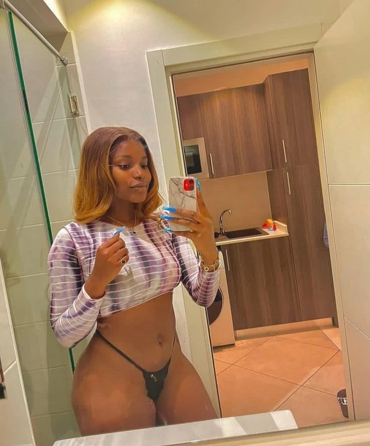 Serina Kay – South African escort in Beirut — 3 / 8