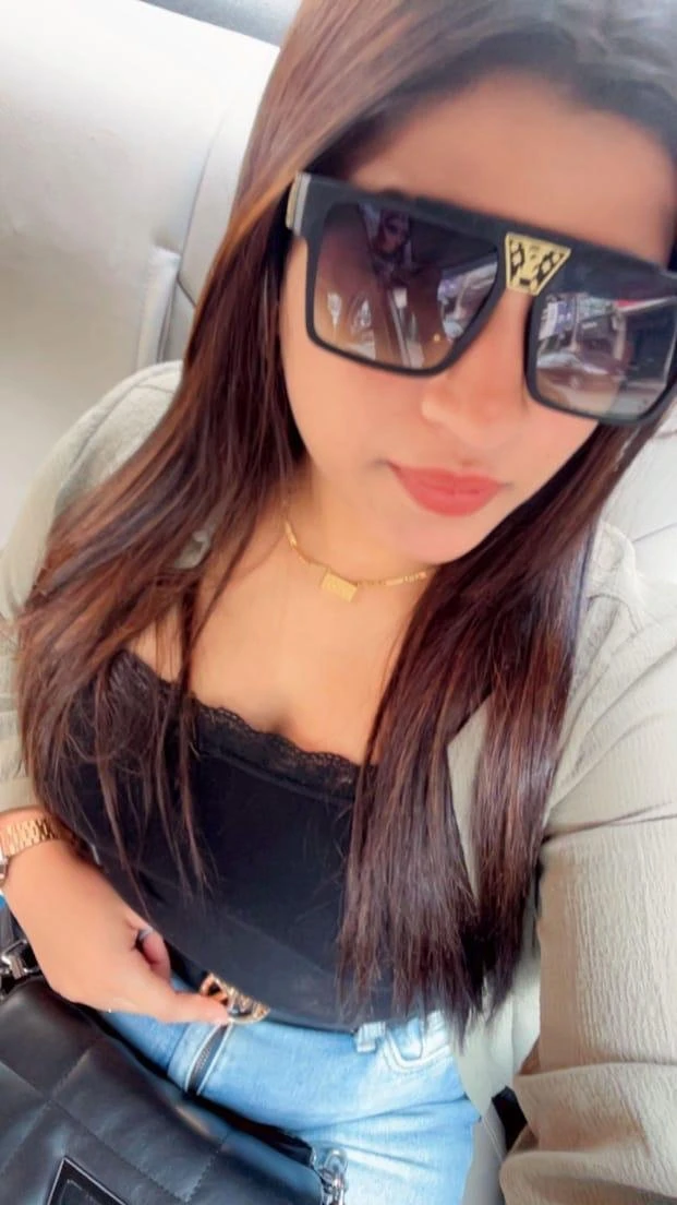 Deepti Escorts no advance – Indian escort in Hyderabad — 14 / 17