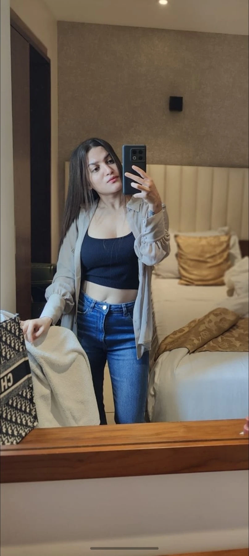 Zoya Escorts Agency – Indian escort agency in Pune — 4 / 5
