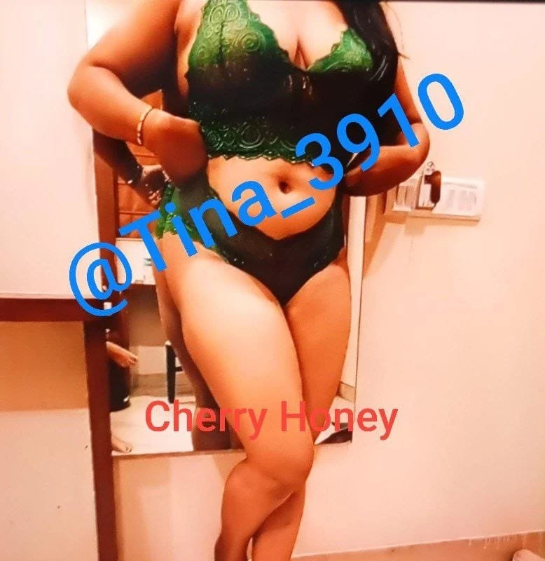 Tina – Indian escort in Kolkata — 3 / 12
