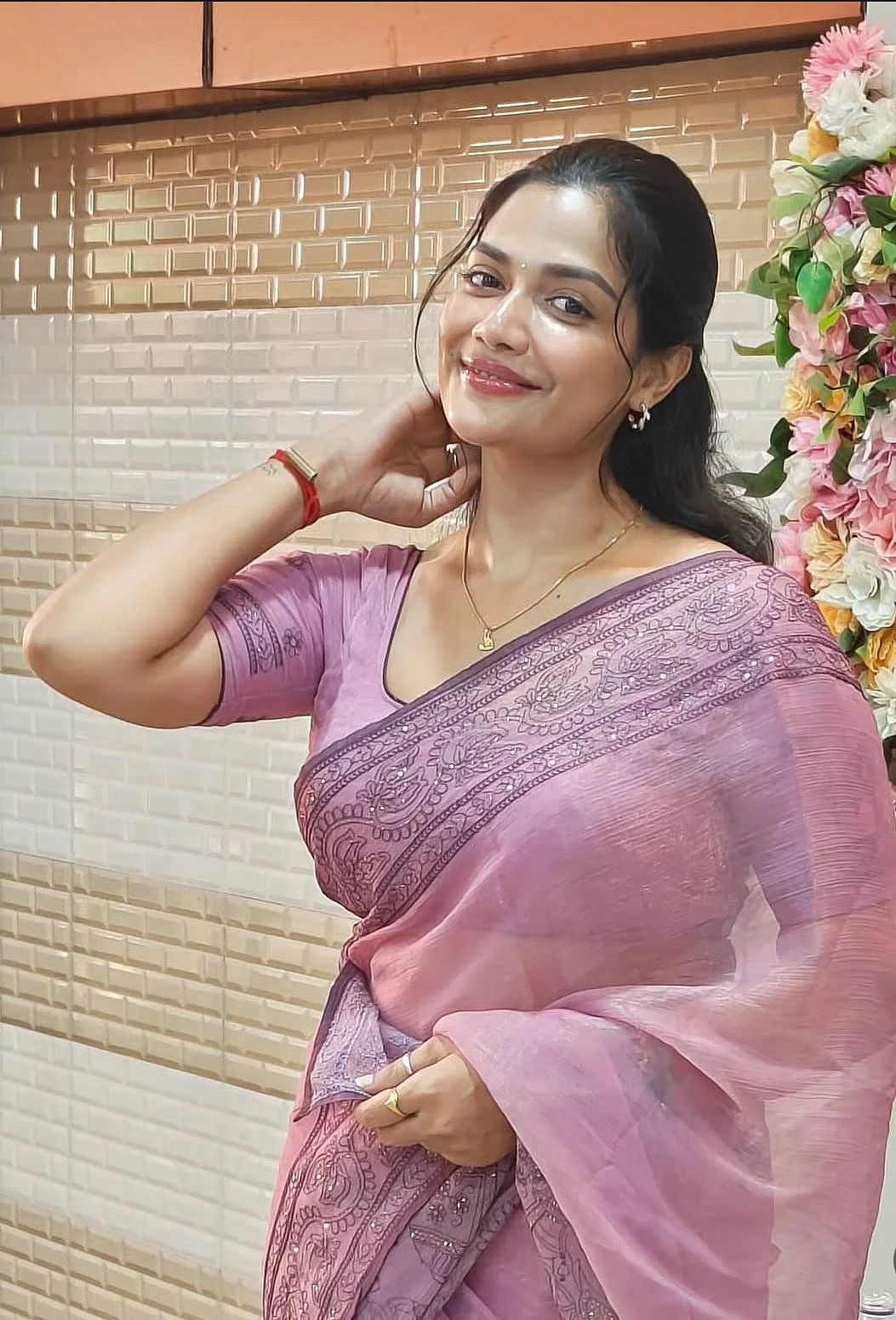 Tanya – Indian escort in Pune — 3 / 4
