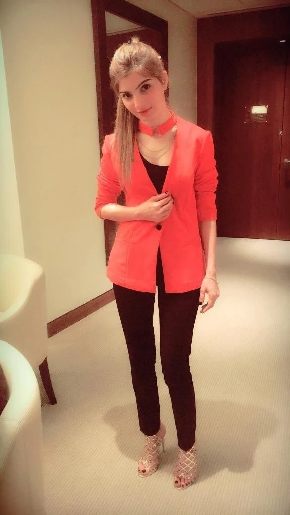 Sheetal Singh – Indian escort in Mumbai — 3 / 5