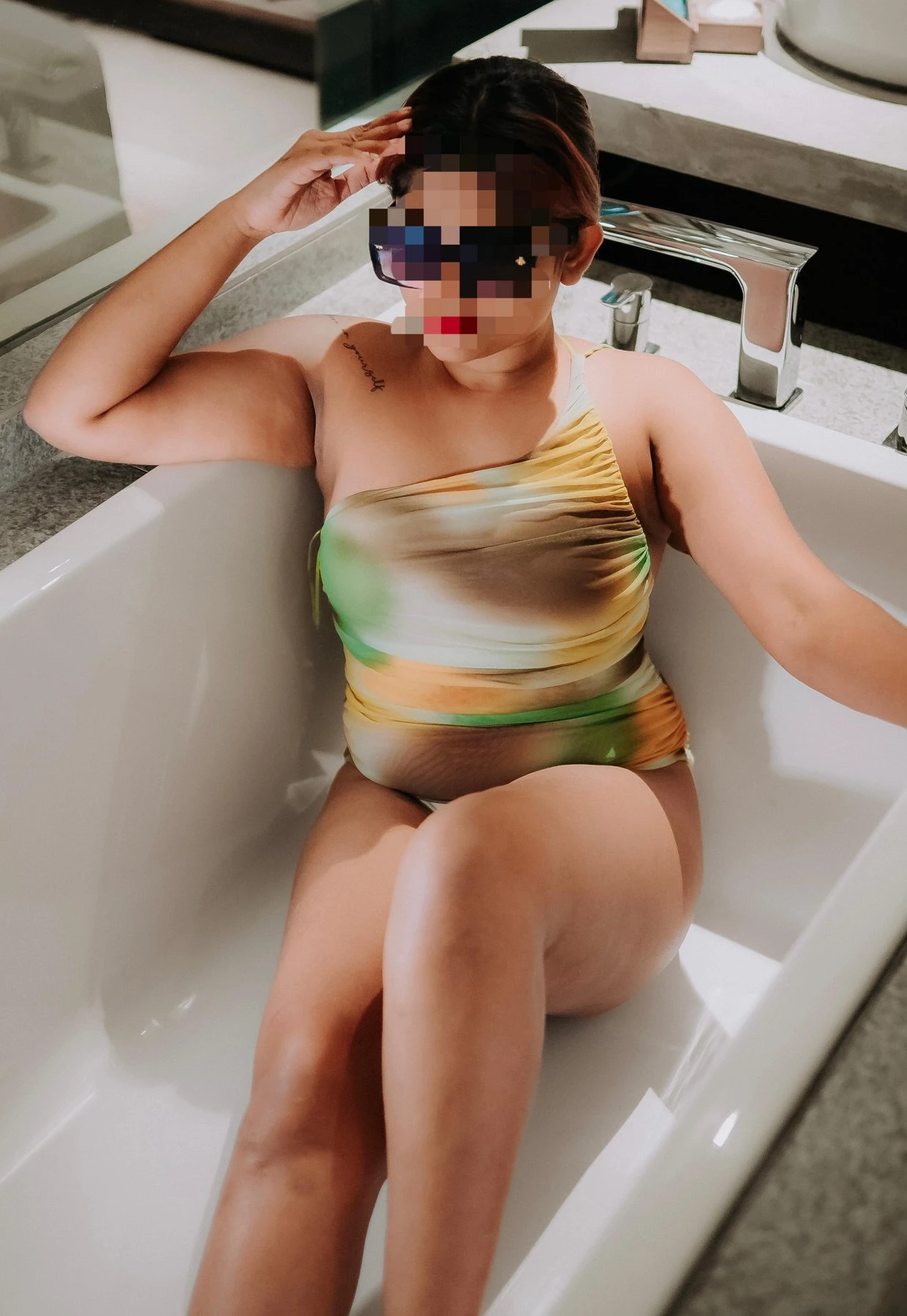 Shenaya young petty Girl – Sri Lankan escort in Colombo — 17 / 27