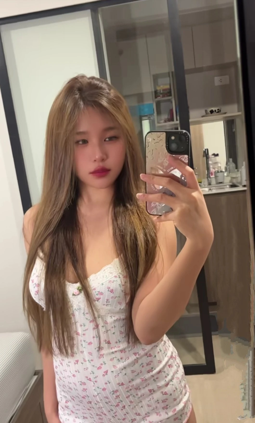 Sumo sexy girl – escort in Hyderabad — 2 / 6