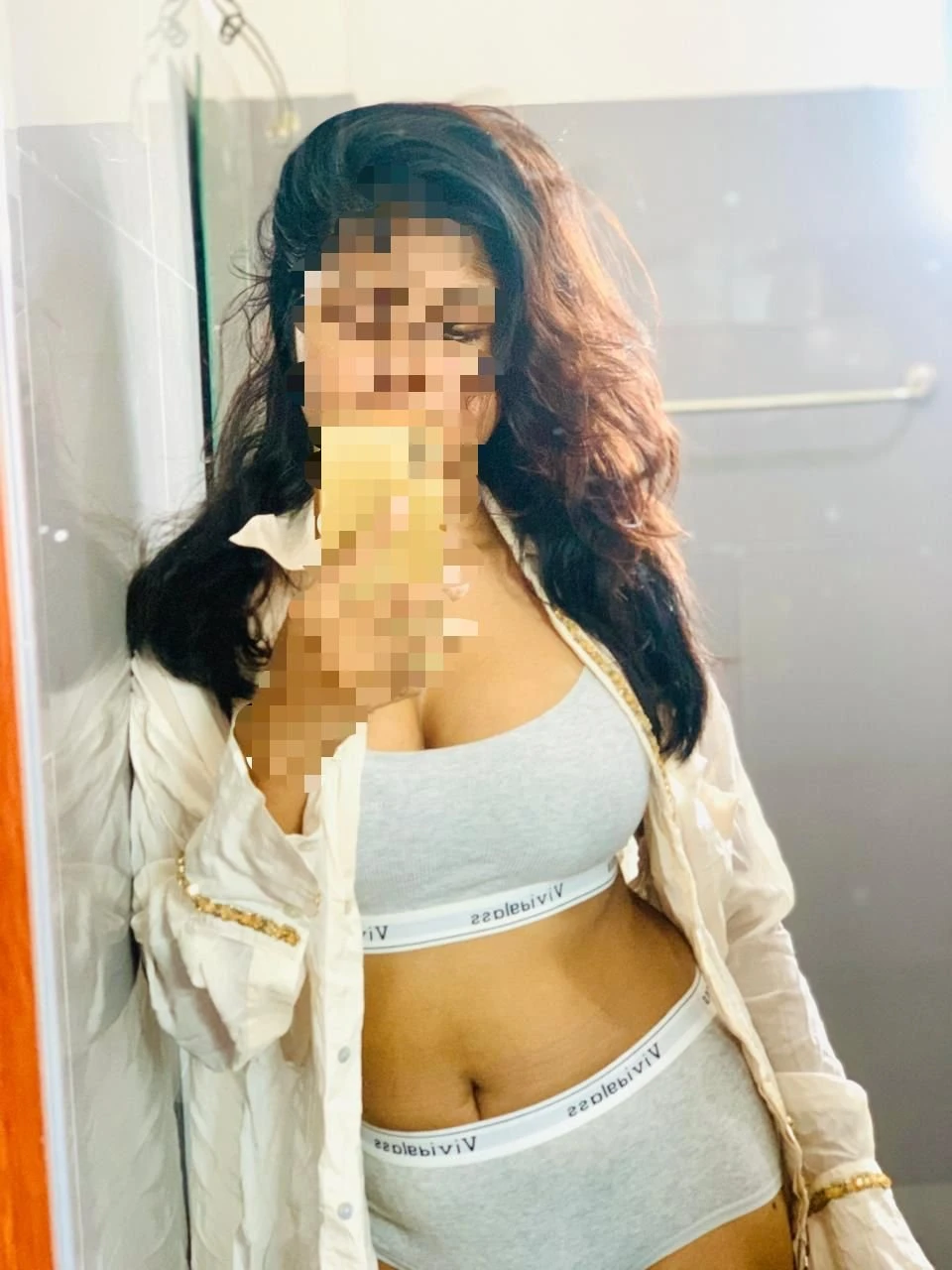 Shenushi (contact on whatsapp) – Sri Lankan escort in Colombo — 11 / 19