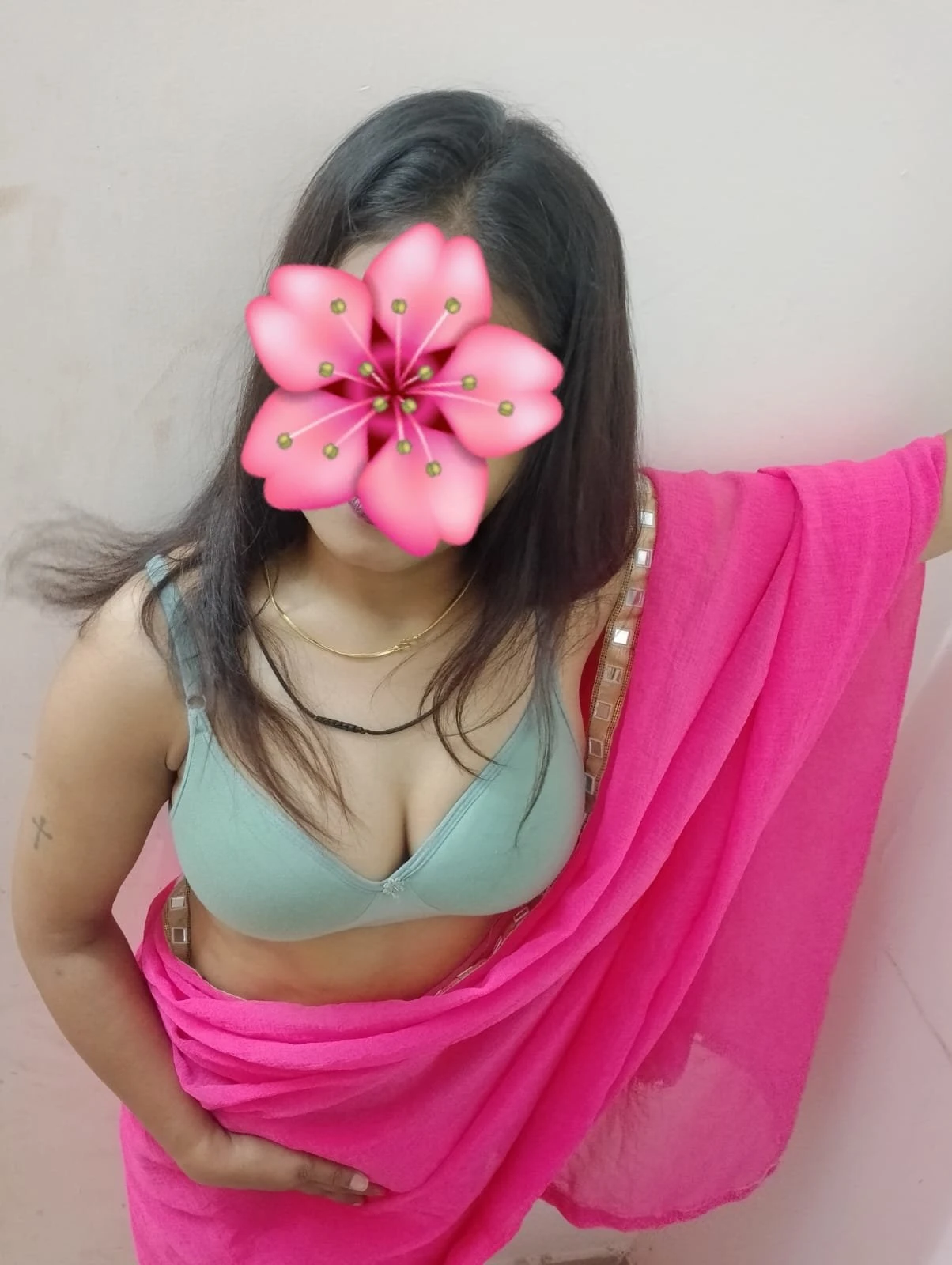 I'm Jessi Alone Girl Cam + Real Meeting – Indian escort in New Delhi — 4 / 16