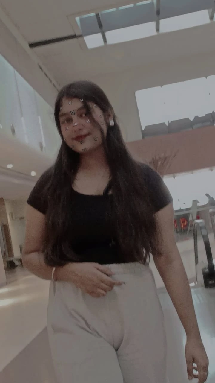 SANJANA INDEPENDENT – Indian escort in Hyderabad — 2 / 4