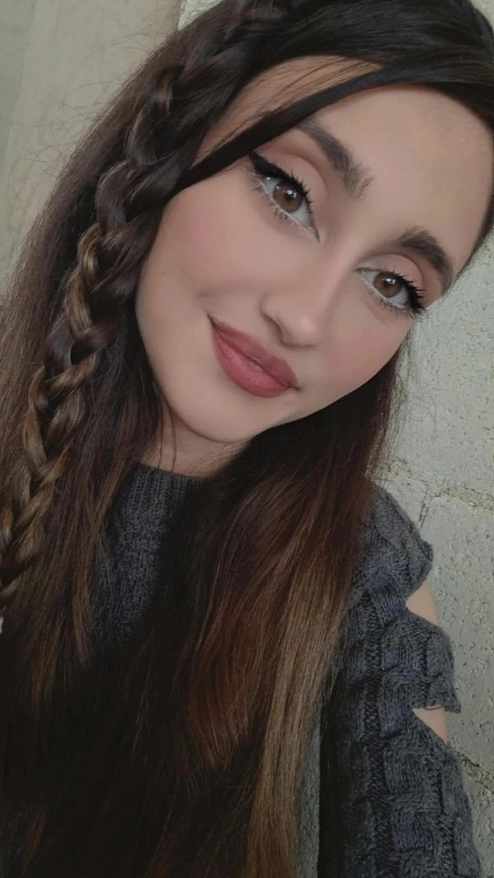 Wallaa – Syrian escort in Beirut — 3 / 5