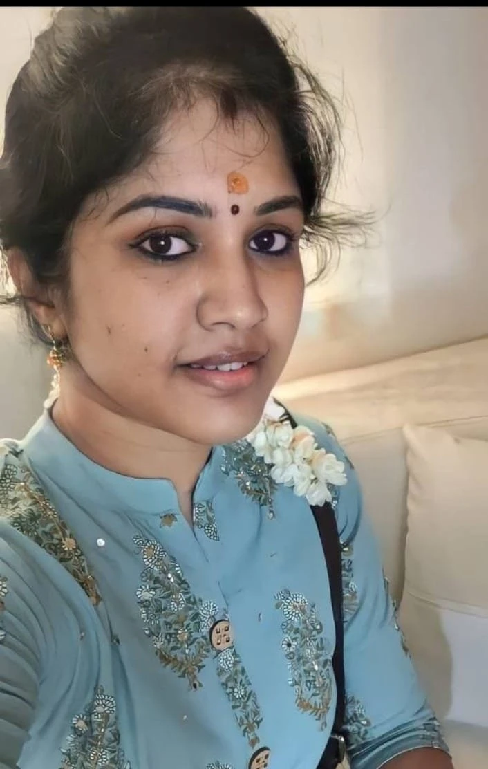 Ernakulam Kochi Genuine Escort Book Now – Indian escort in Kochi — 3 / 4
