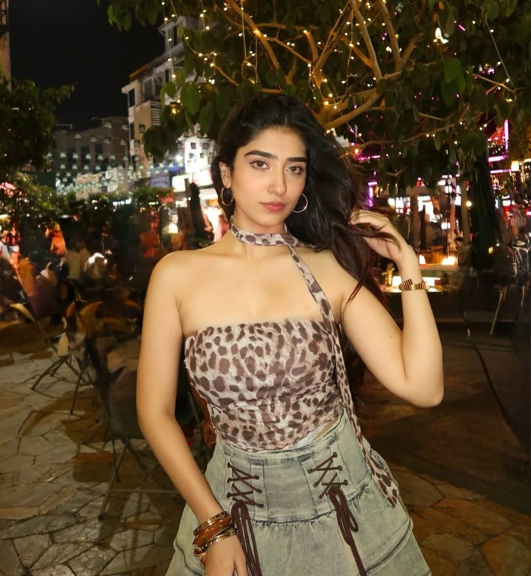 Saniya – Indian escort in Hyderabad — 3 / 9