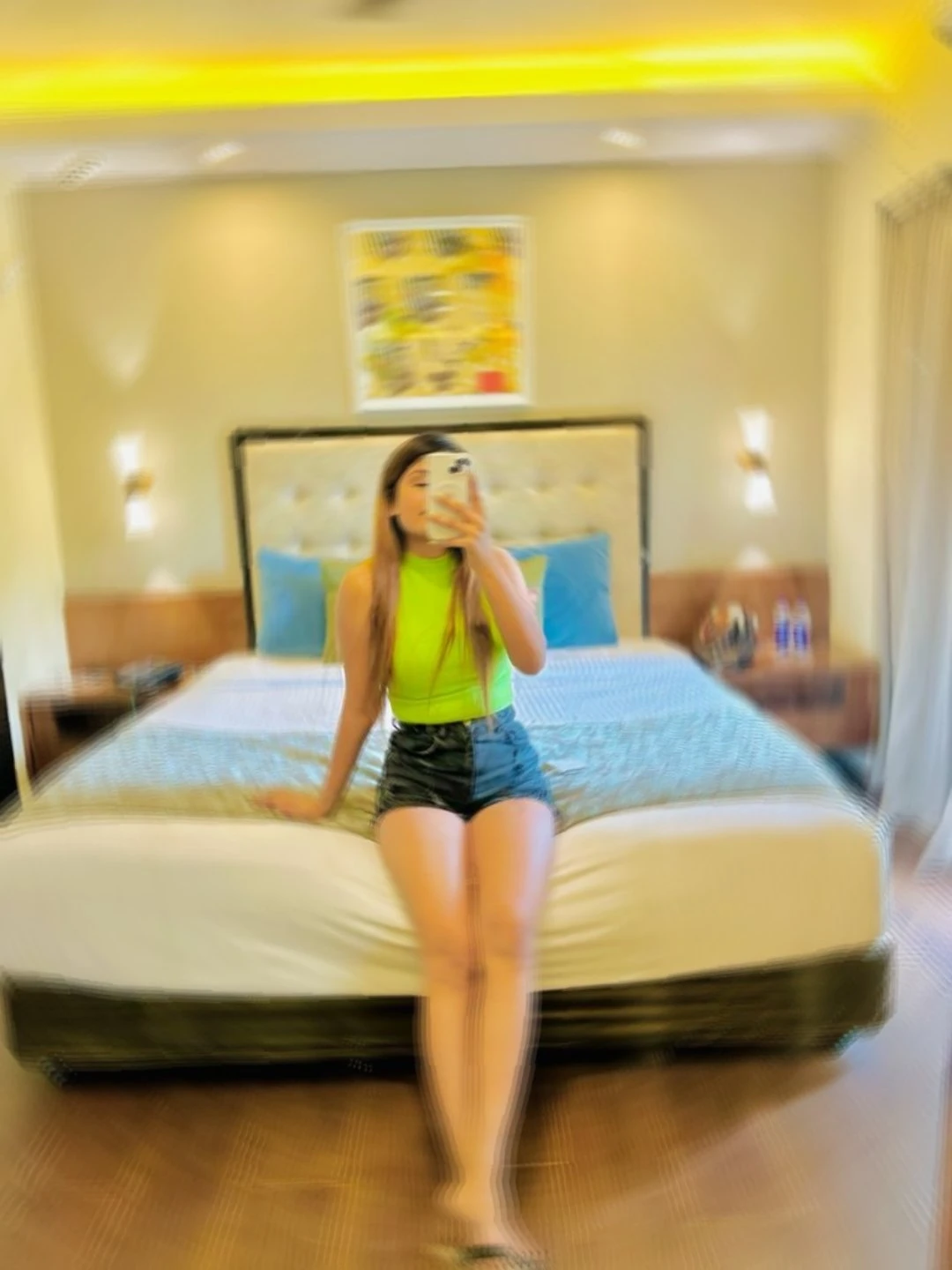 Aditi for Cam Nd Meet – Indian escort in Mumbai — 3 / 4