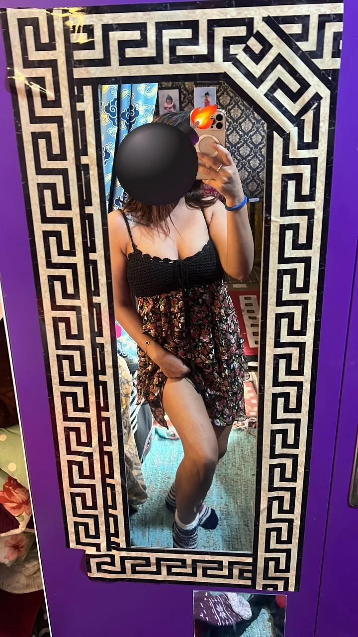 Simran Sharma Cam Queen at Your Service – Indian escort in Mumbai — 11 / 12