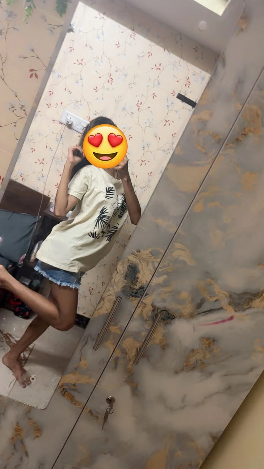 Saniya – Indian escort in Nagpur — 12 / 24