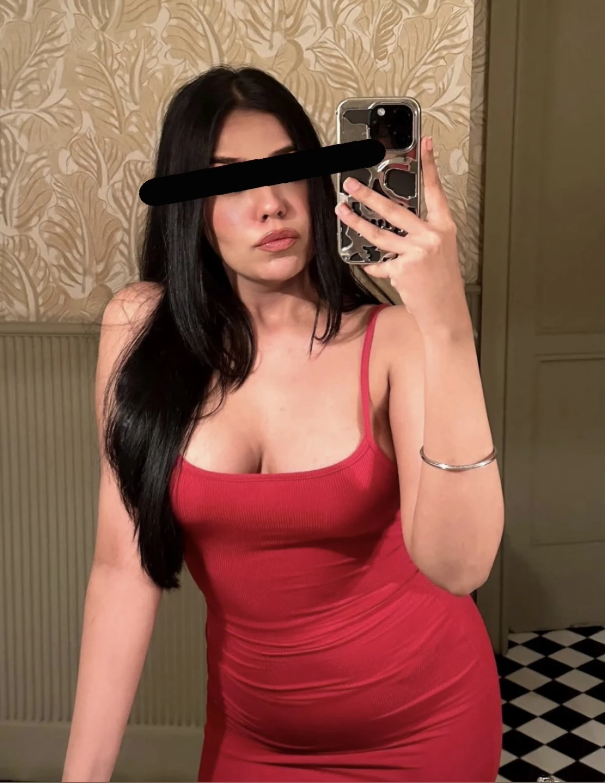 Aditi – Indian escort in Mumbai — 2 / 4