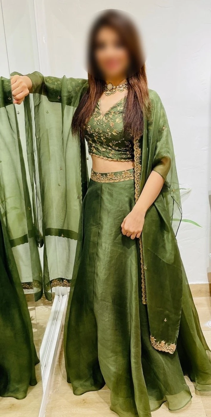 Isha on Mutual Understanding – Indian escort in Mumbai — 6 / 9