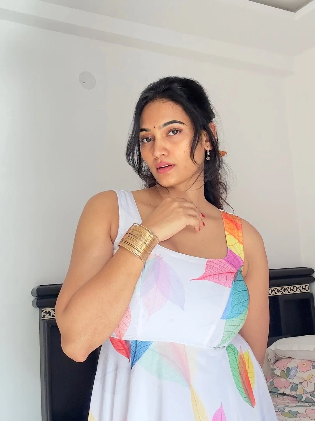 Kamakshi – Indian escort in Kochi — 6 / 8