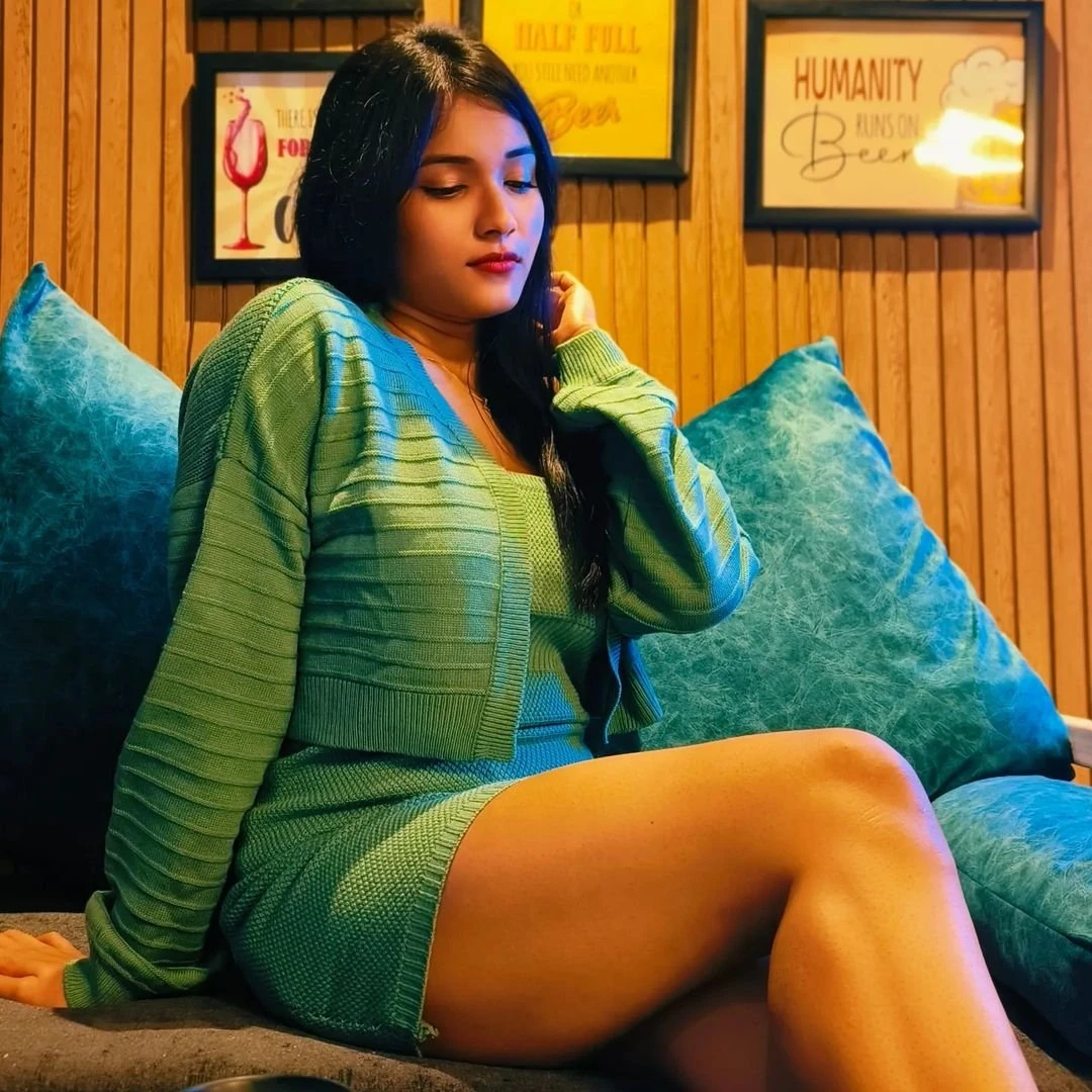 Riya roy – Indian escort in Kolkata — 2 / 6