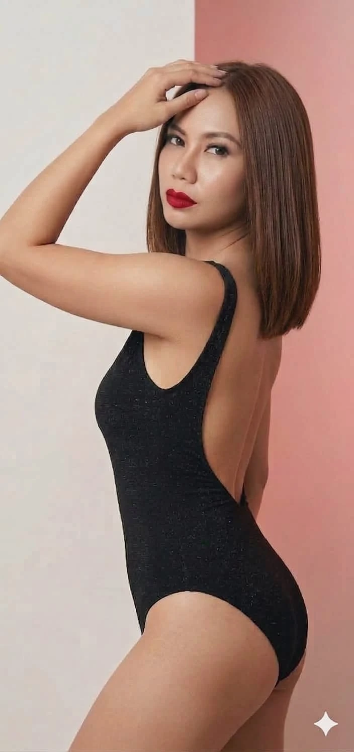 MINA- the hottest babe in town – Singaporean escort in Mumbai — 2 / 16