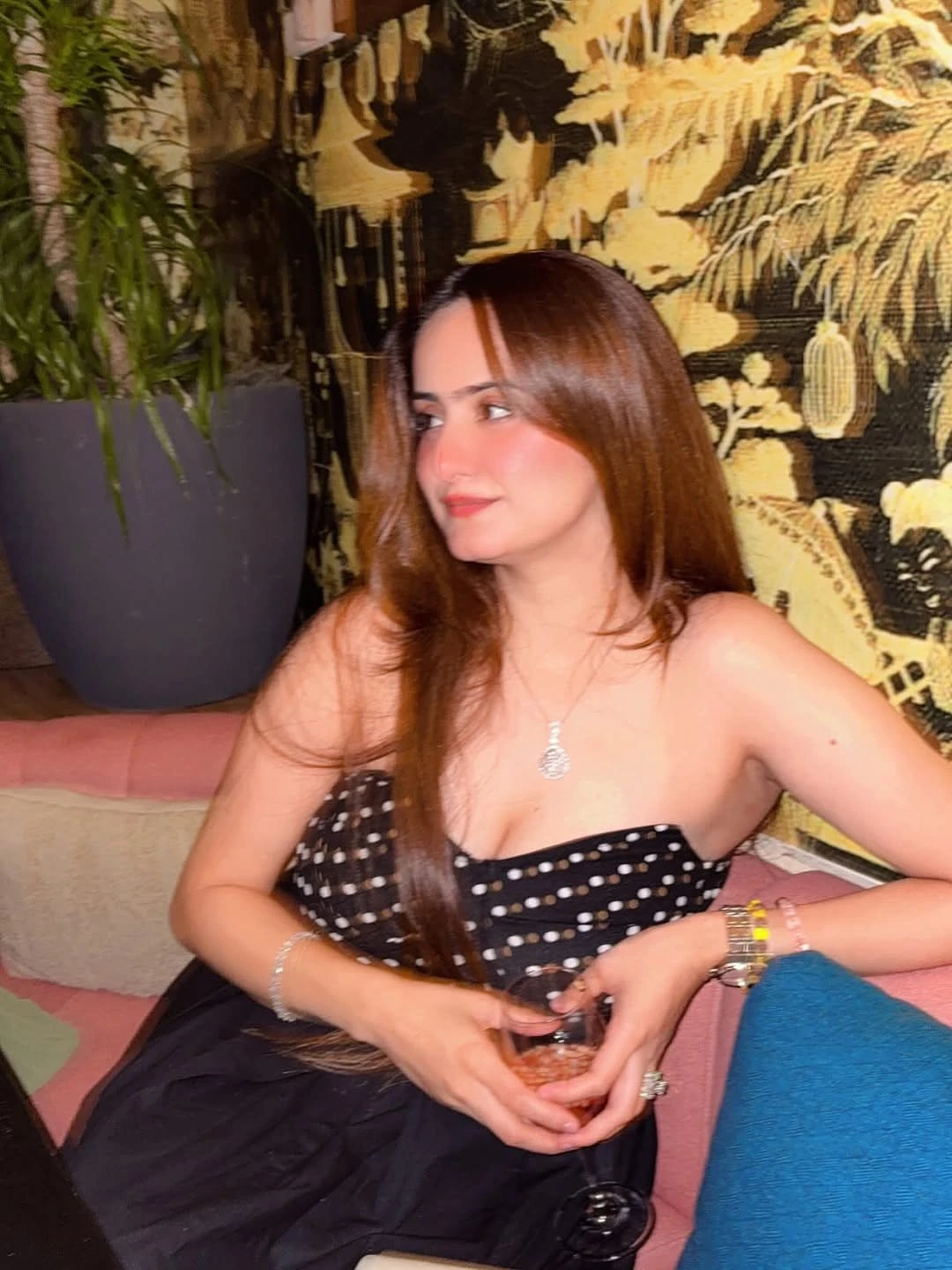 Niviki – Indian escort in Kalyan — 6 / 7