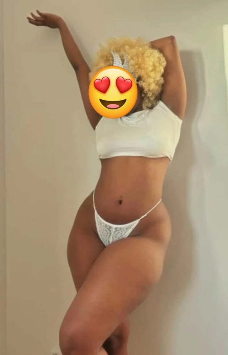 Juicy Mulunji bouncy booty real meet – South African escort in Visakhapatnam — 2 / 5