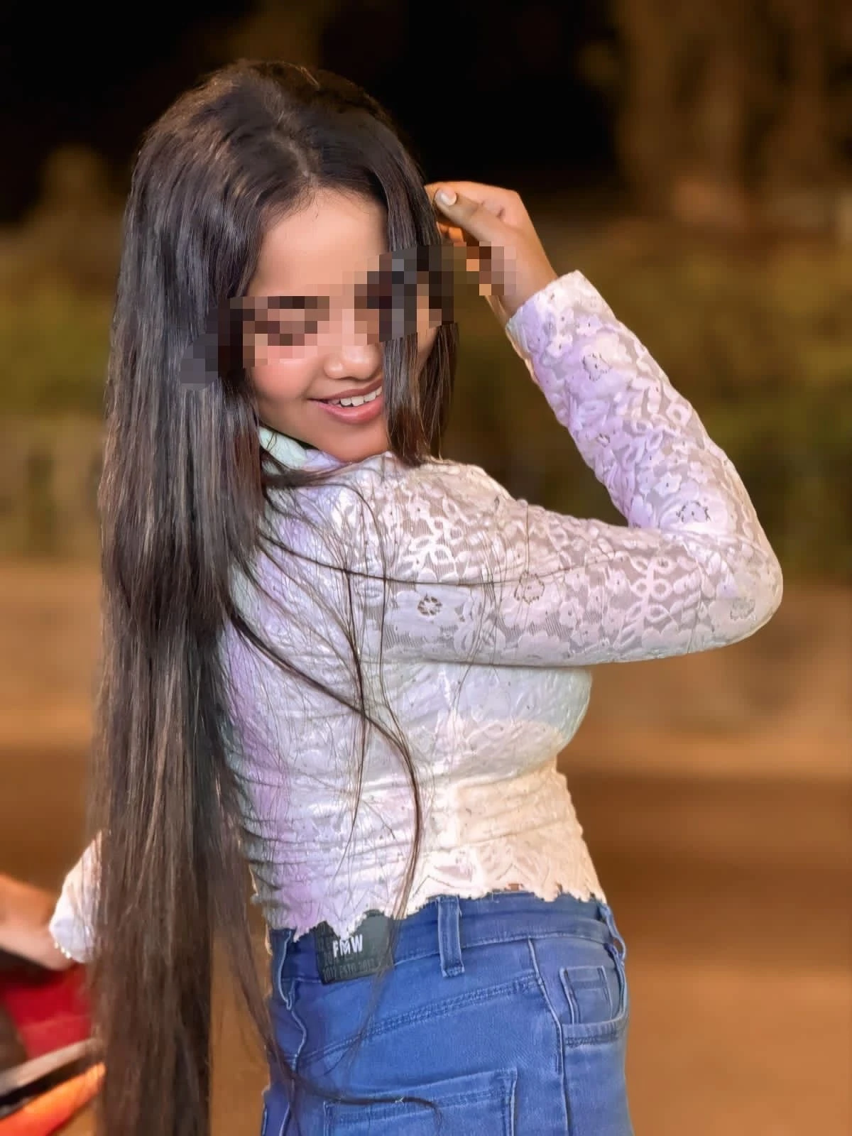 Rishita – Indian escort in Kolkata — 4 / 5