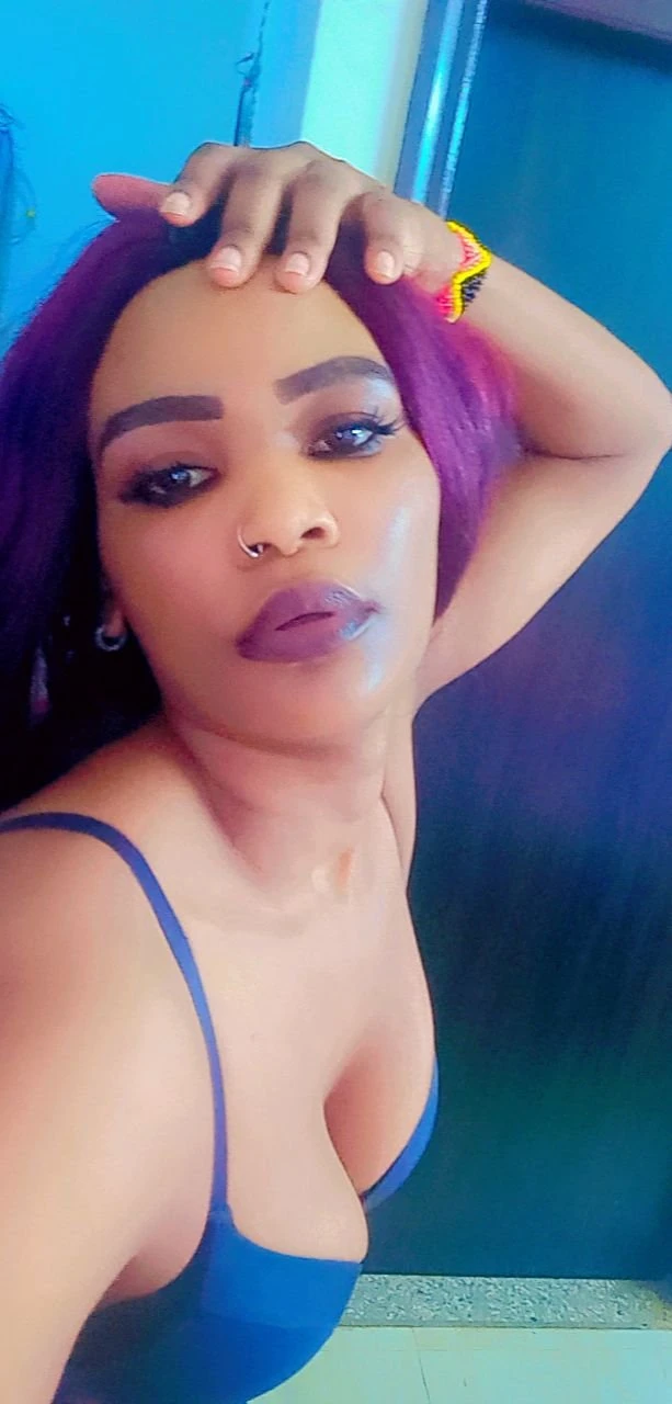 Maya Waters – South African escort in Kathmandu — 5 / 13