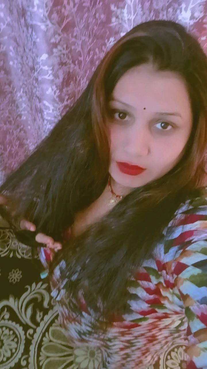 Deepika Independent Real & Online Fun – Indian escort in Jaipur — 4 / 5