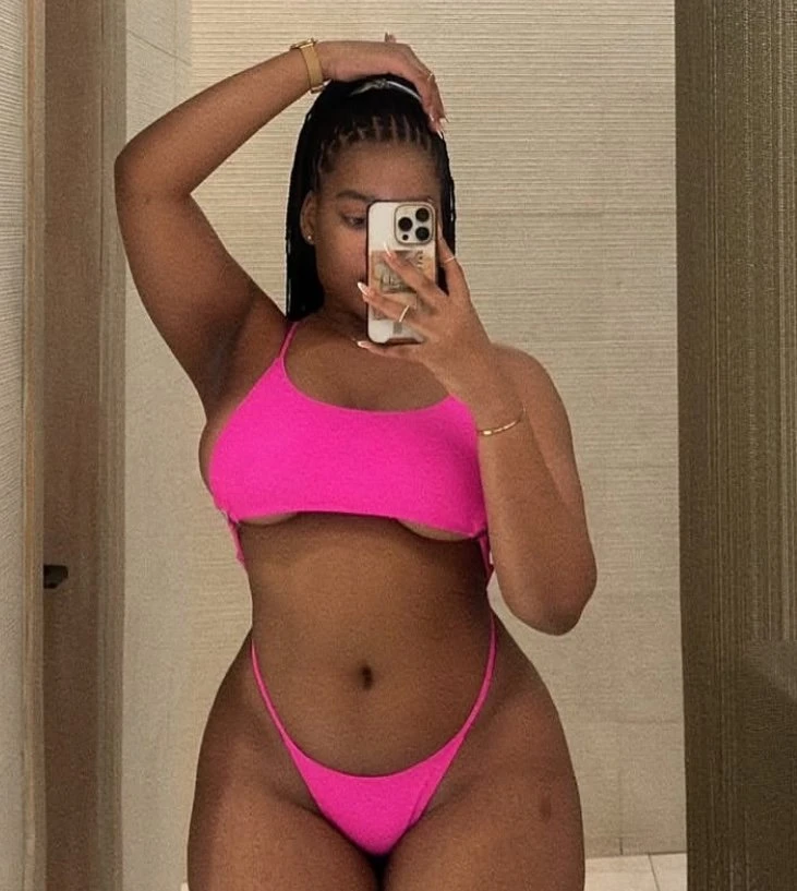 Liola – Sierra Leonean escort in Abidjan — 2 / 4
