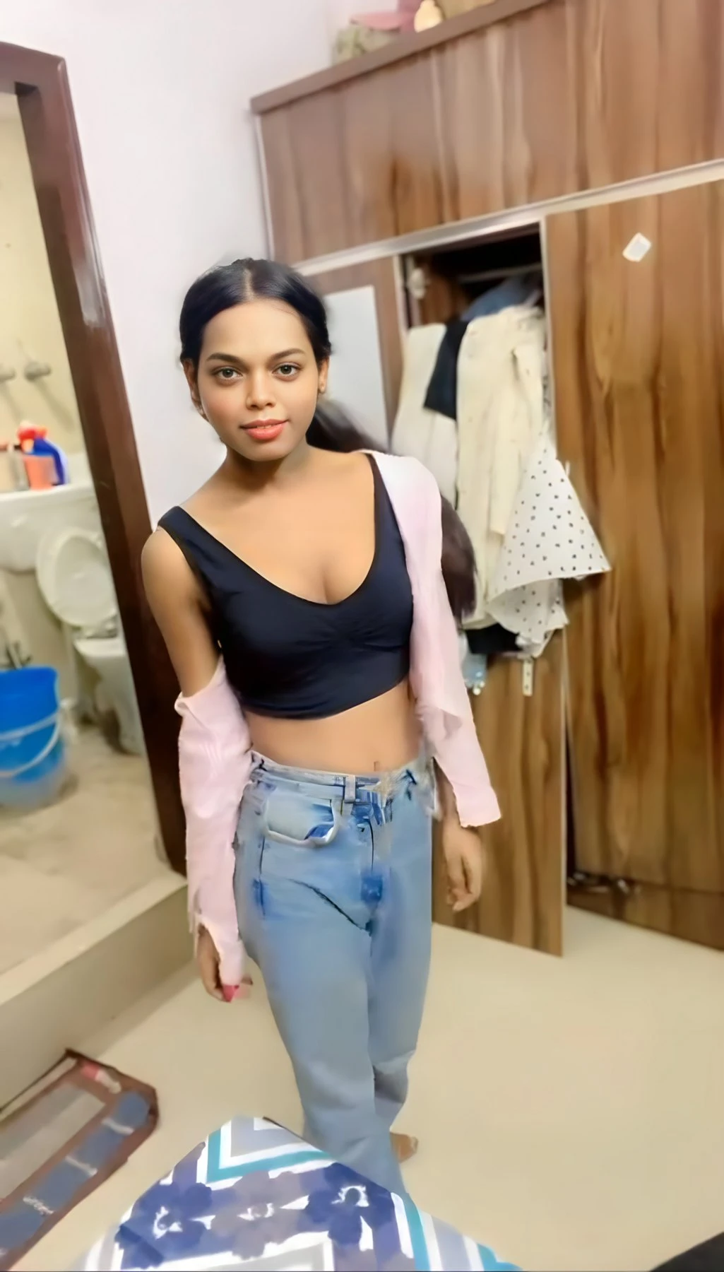 Independent Roohi – Indian escort in New Delhi — 5 / 15