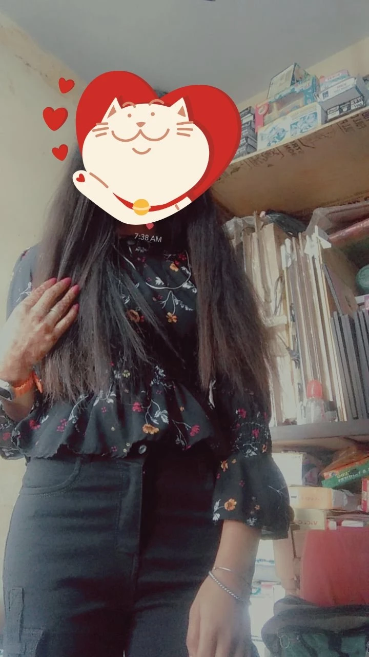Shreya 21+ College Going Girl – Indian escort in New Delhi — 3 / 5
