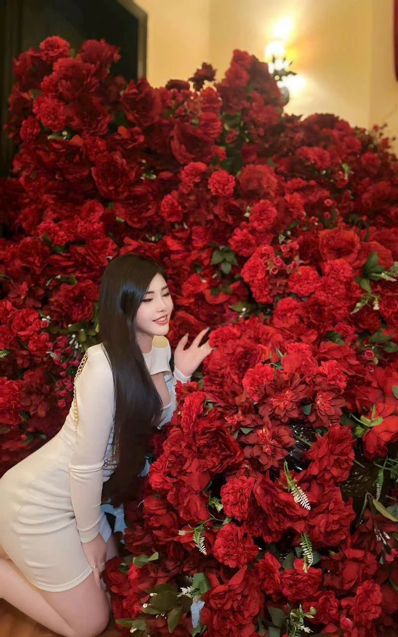 T Iti – Vietnamese escort in Ho Chi Minh City — 9 / 12
