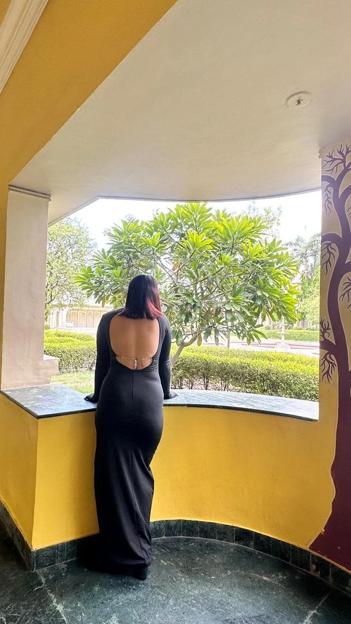 Direct Payment Top North Indian Model – Indian escort in Chennai — 3 / 5