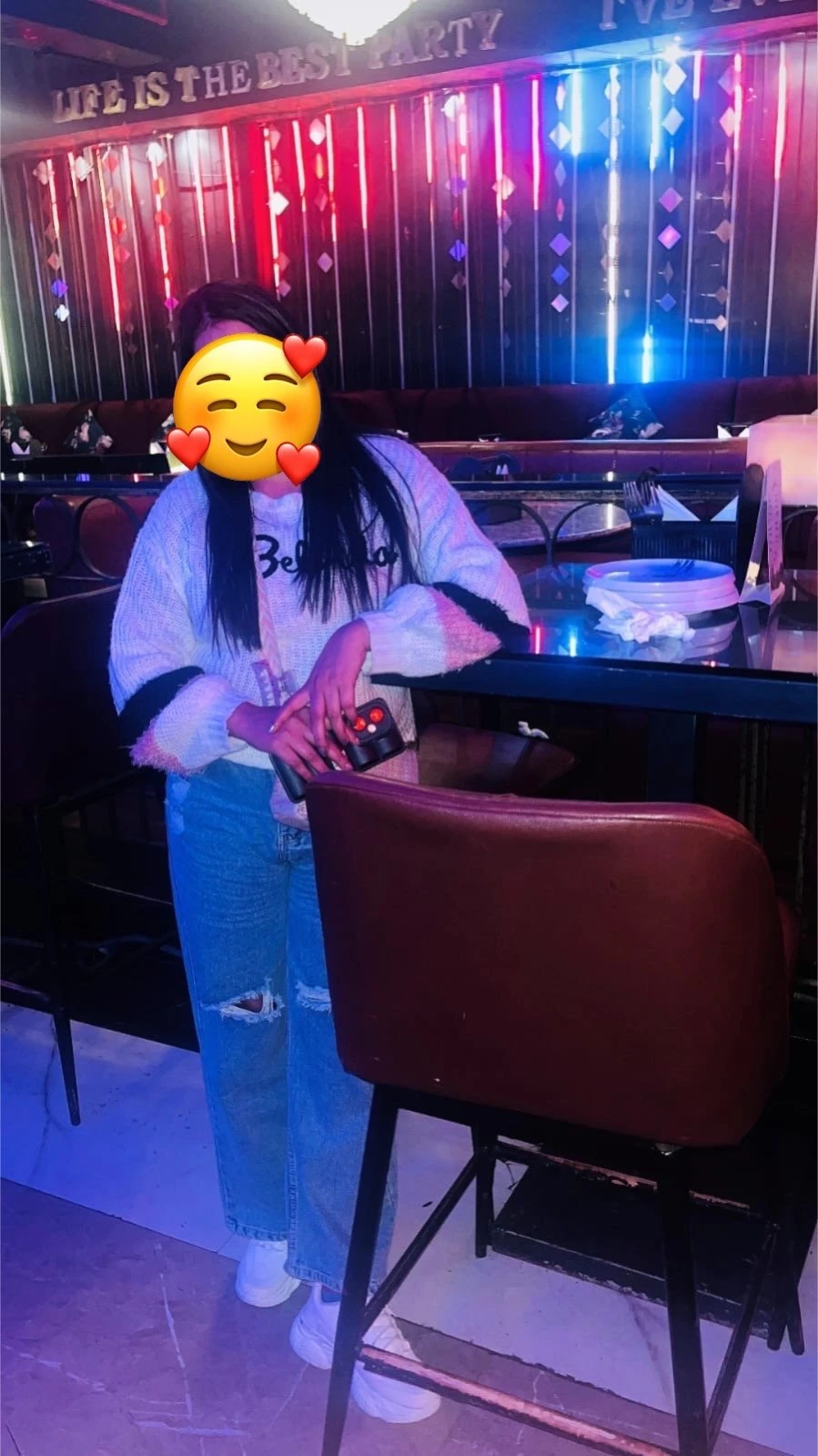 Kritika Independant Housewife – Indian escort in New Delhi — 4 / 6