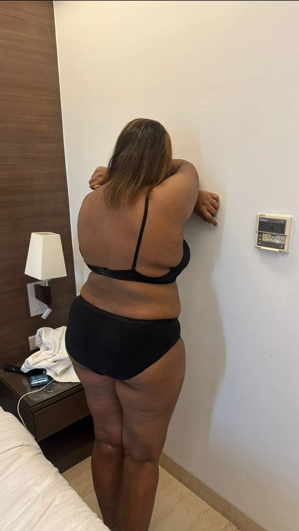 Cuddle Petal – Indian escort in Mumbai — 3 / 6