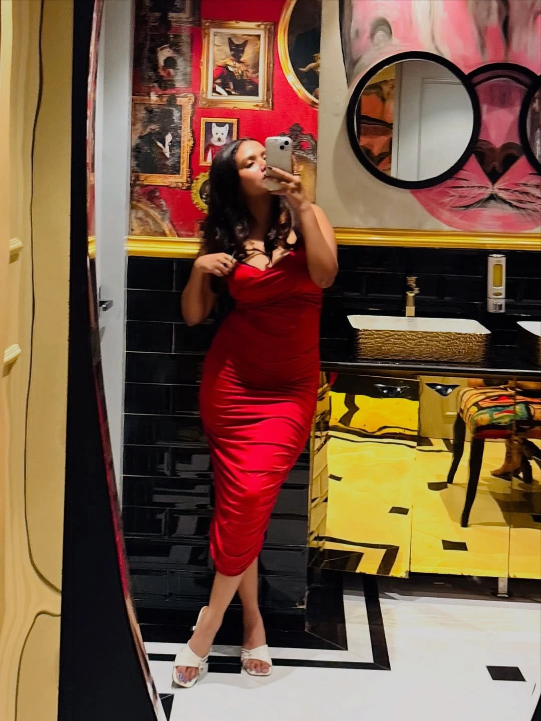 Real Independent Cash Payment – Indian escort in Kolkata — 6 / 9