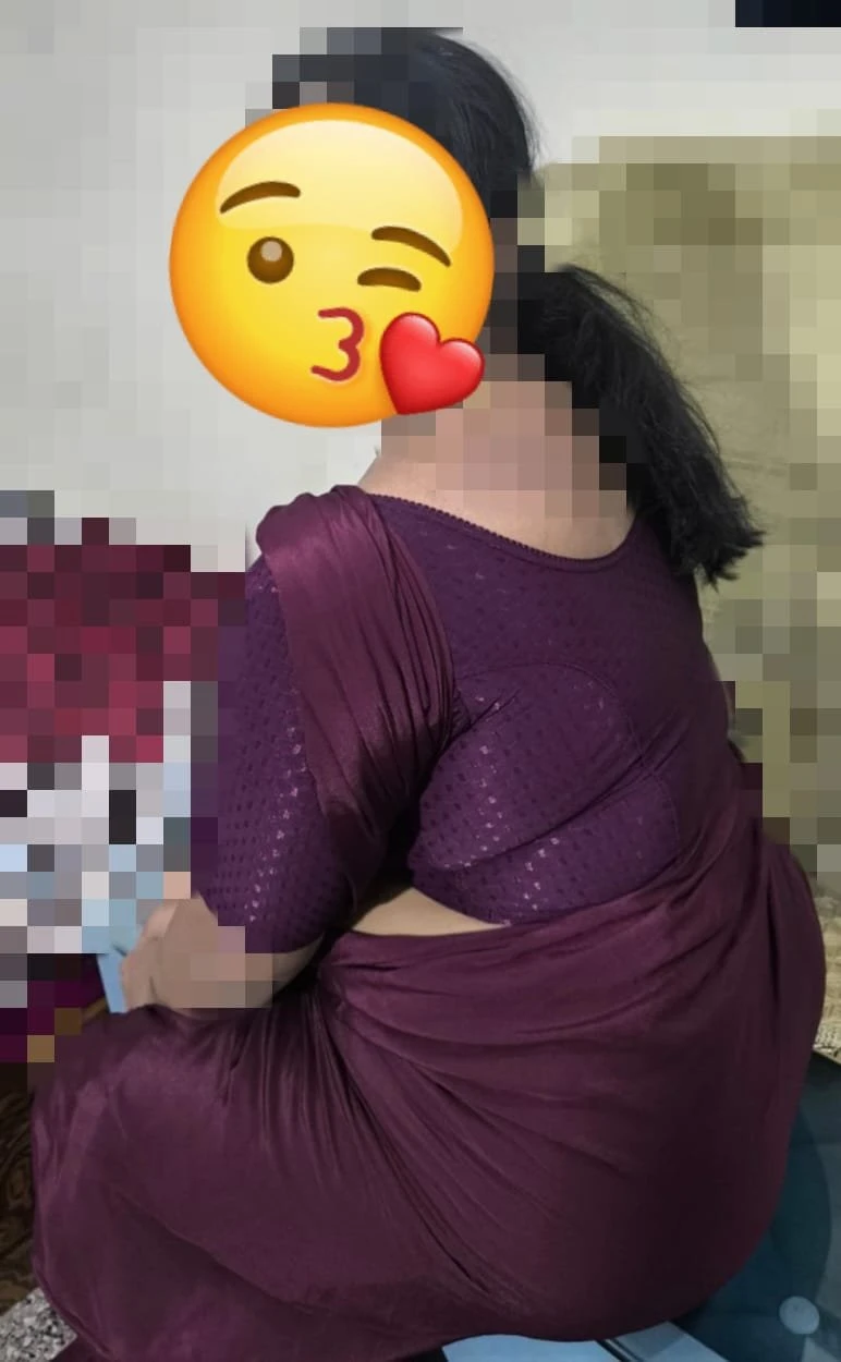 Independent ❣️🫂 bhabhi🫦 – Indian escort in New Delhi — 5 / 11