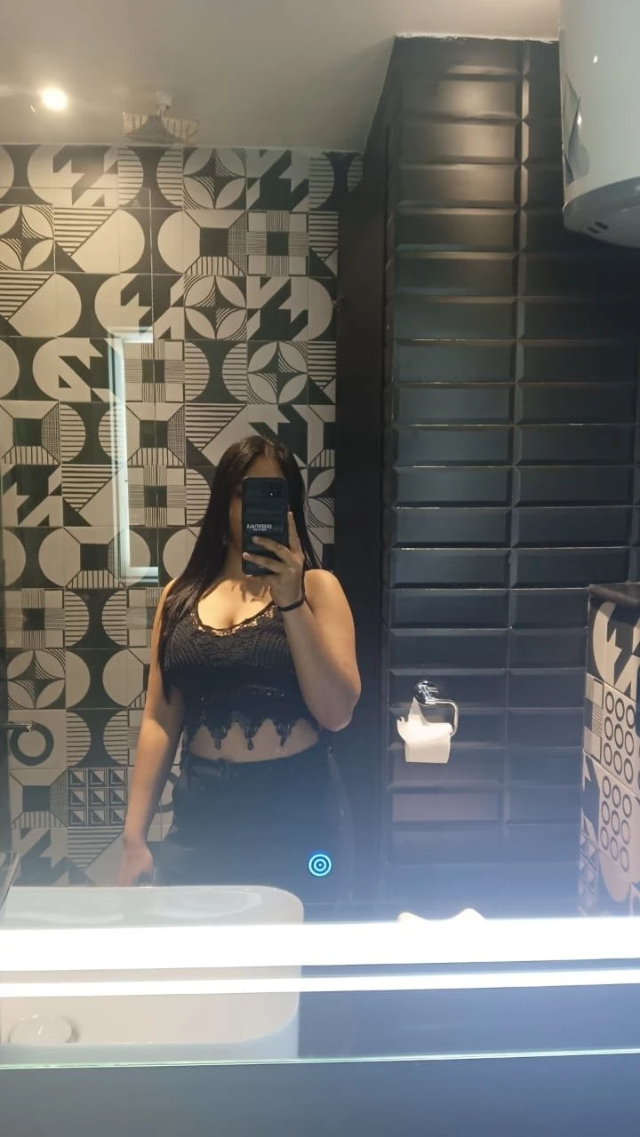 Sneha Delhi Ncr – escort in New Delhi — 2 / 5