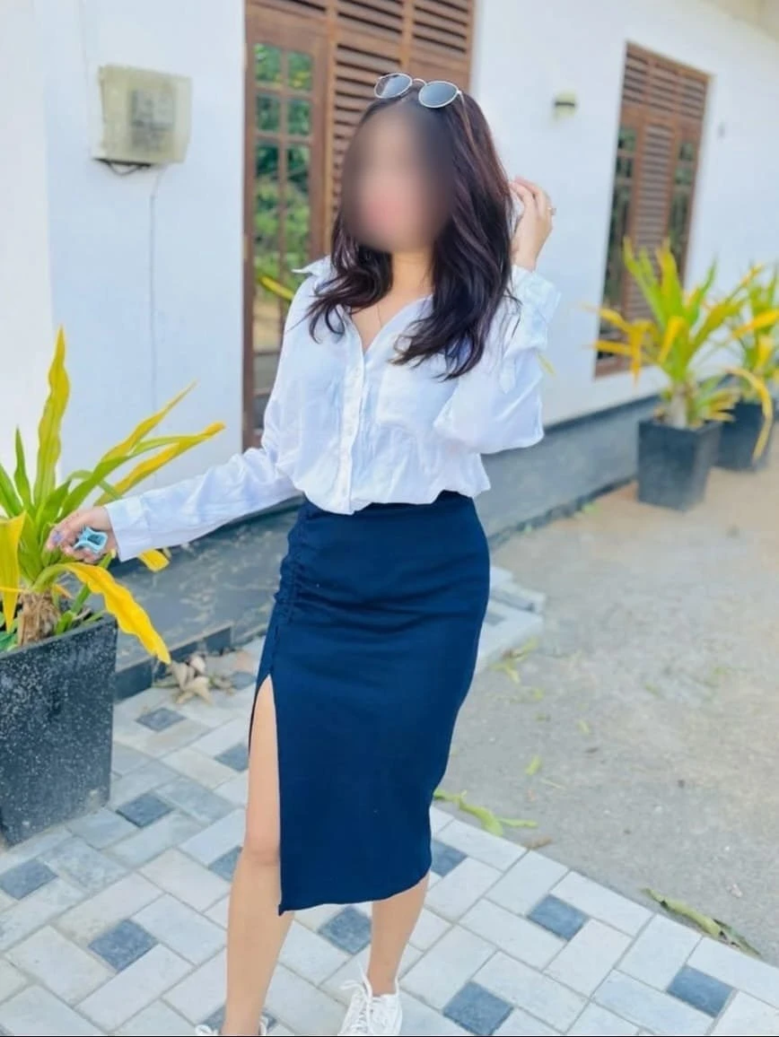 Anagha Mallu Independent Girl – Indian escort in Kochi, Escort, Kochi