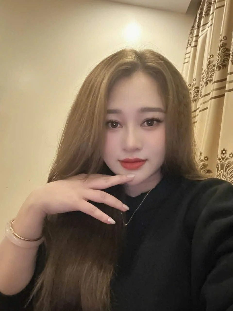 Linda – escort in Colombo — 4 / 9