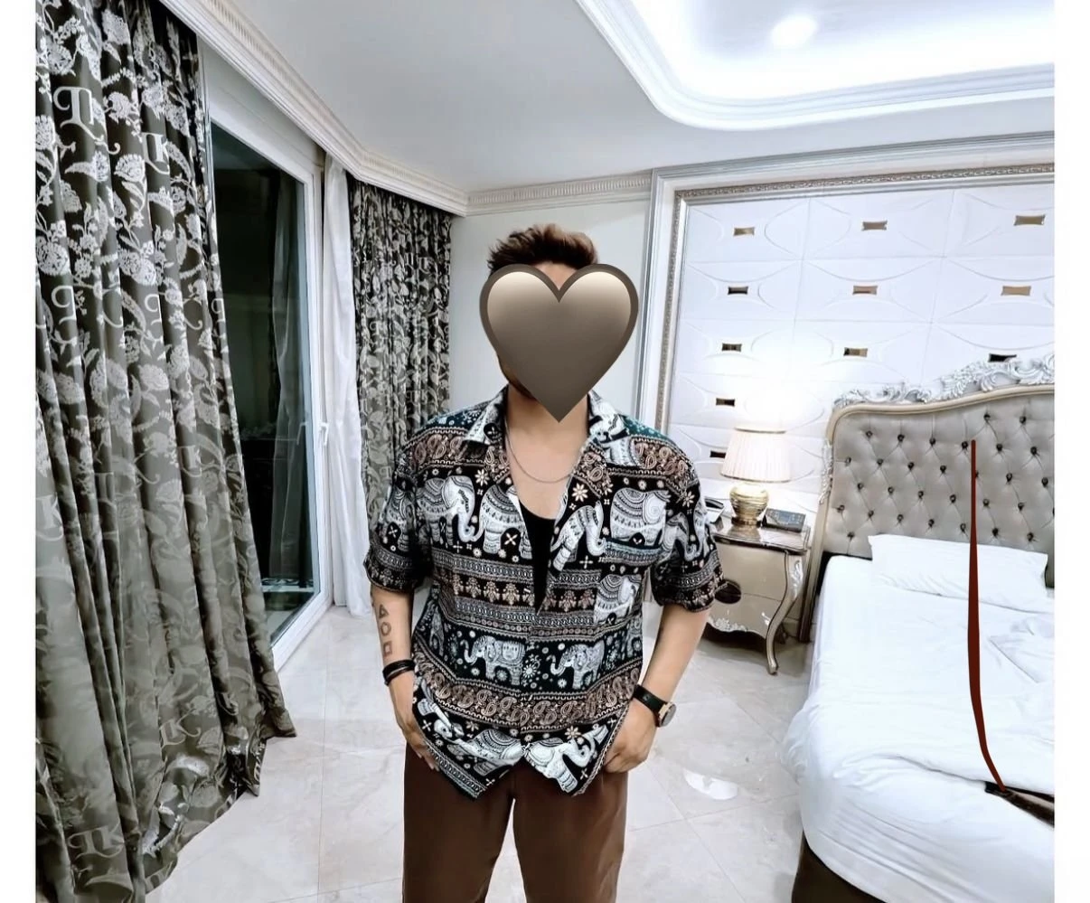 Rhythm Rhyme – Indian adult performer in Noida — 3 / 5
