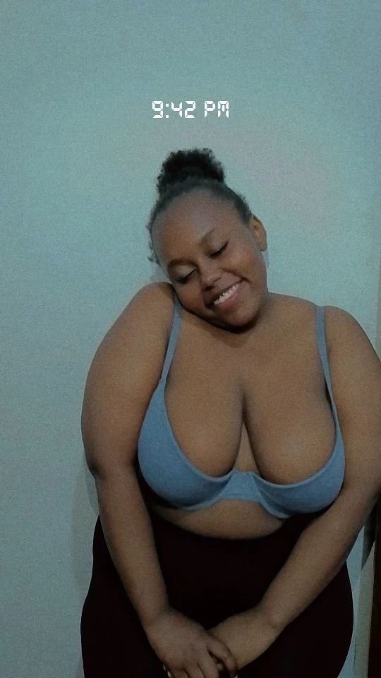 Naila – Kenyan escort in Beirut — 3 / 5