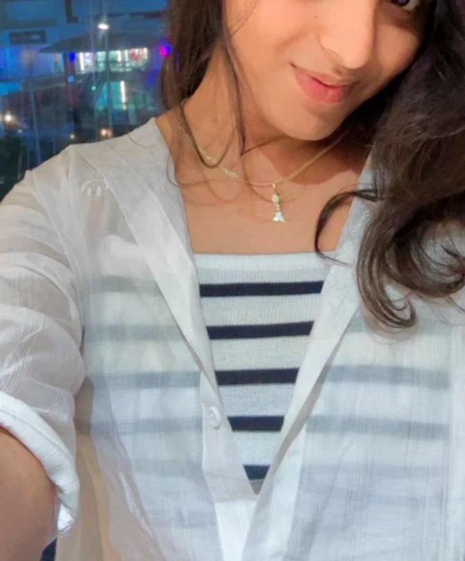 Sahithi Independent – Indian escort in Hyderabad — 1 / 2