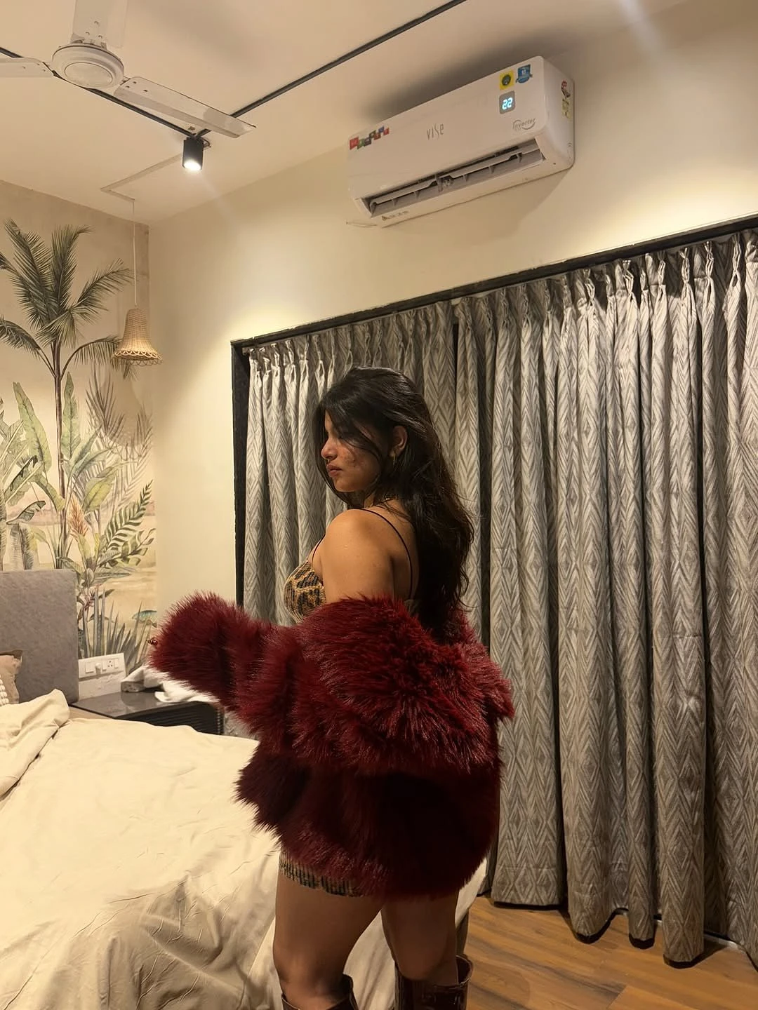 Vip Escort Service Lucknow – Indian escort in Lucknow — 4 / 5