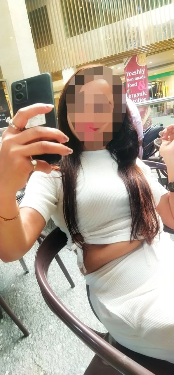 Nia Singh Independent Lady – Indian escort in Mumbai — 3 / 6