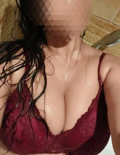 Cam or real meet – Indian escort in Vadodara — 3 / 8