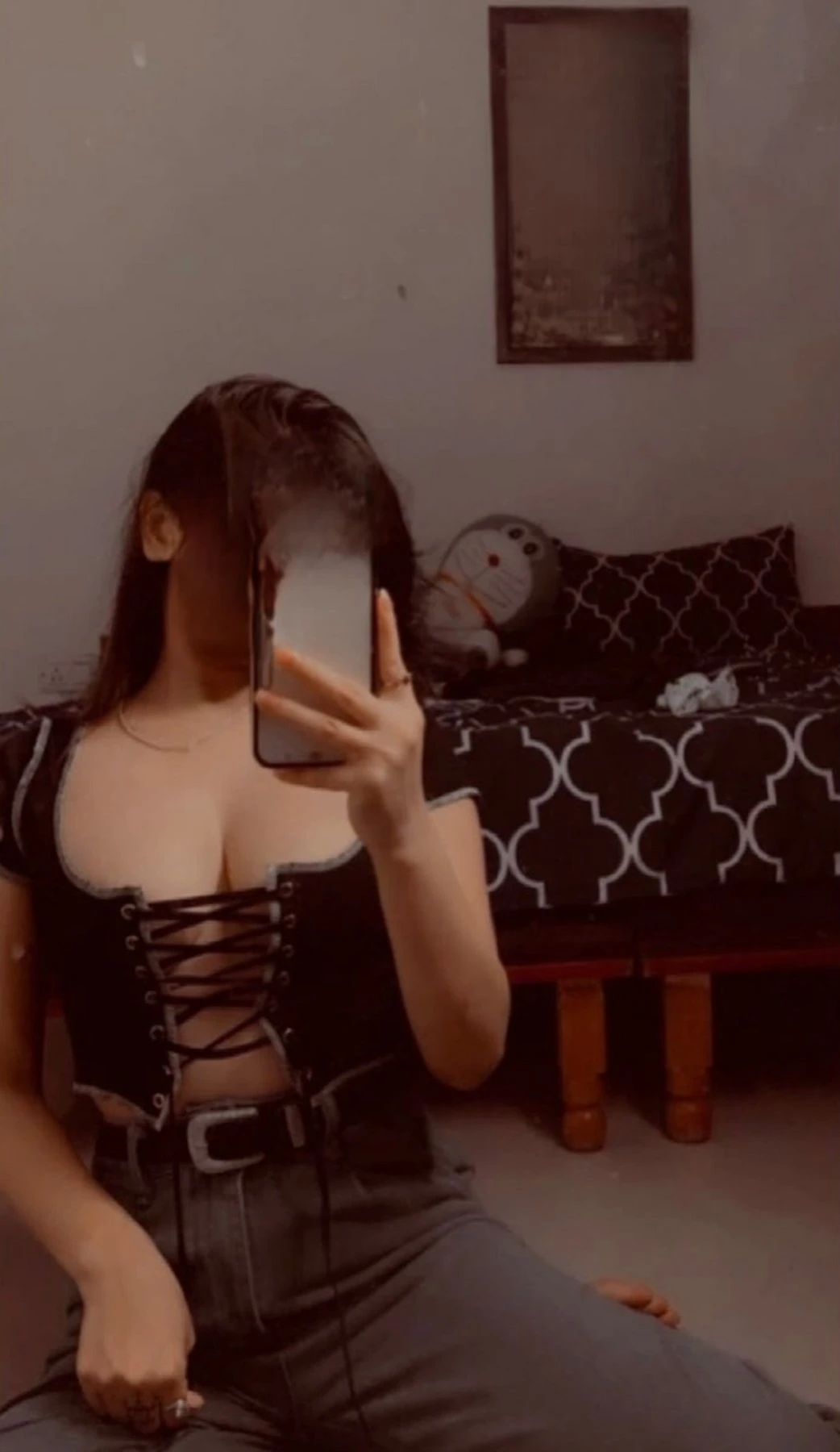 Fun with Daisy – Indian escort in Mumbai — 2 / 4