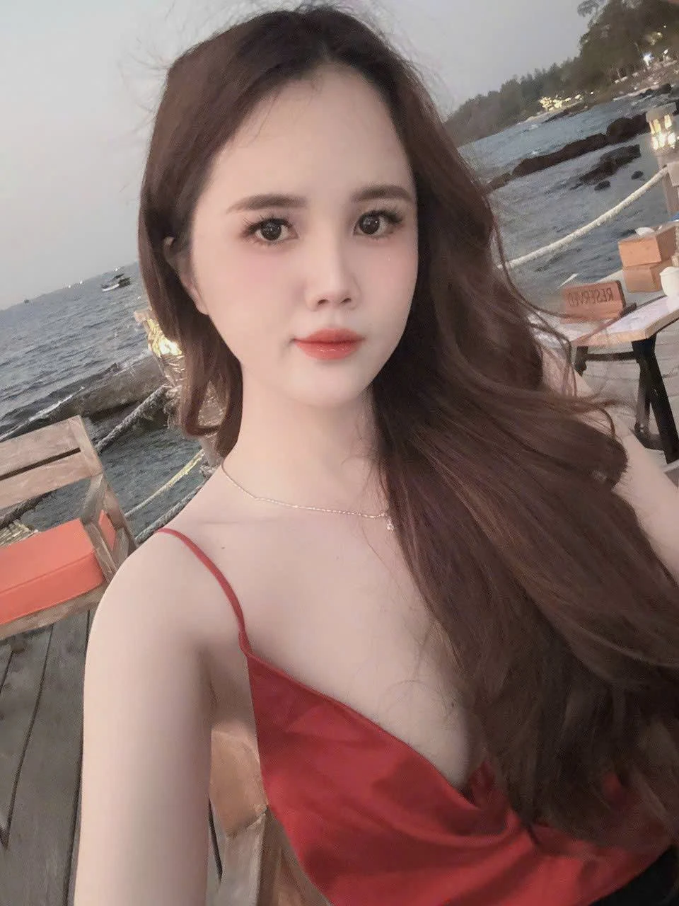 Luky – Vietnamese escort in Ho Chi Minh City — 2 / 6