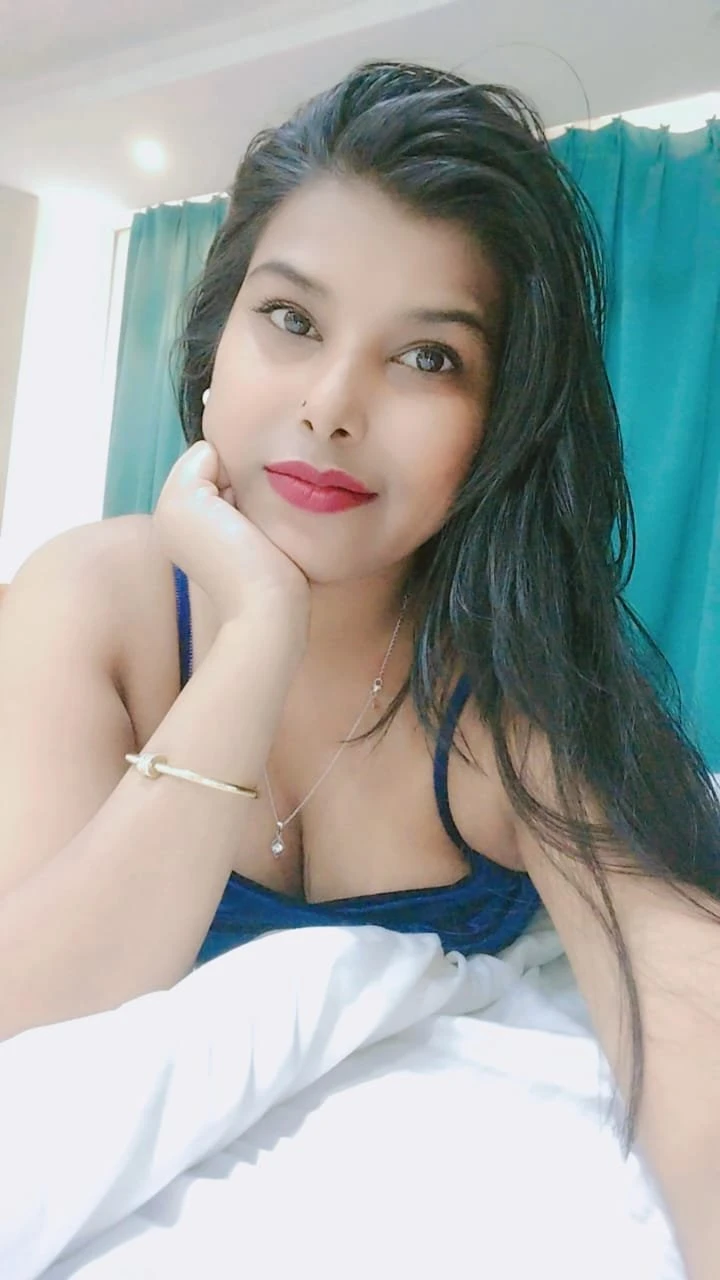 Manisha Decent Escort Service – Indian escort in Pune — 2 / 5