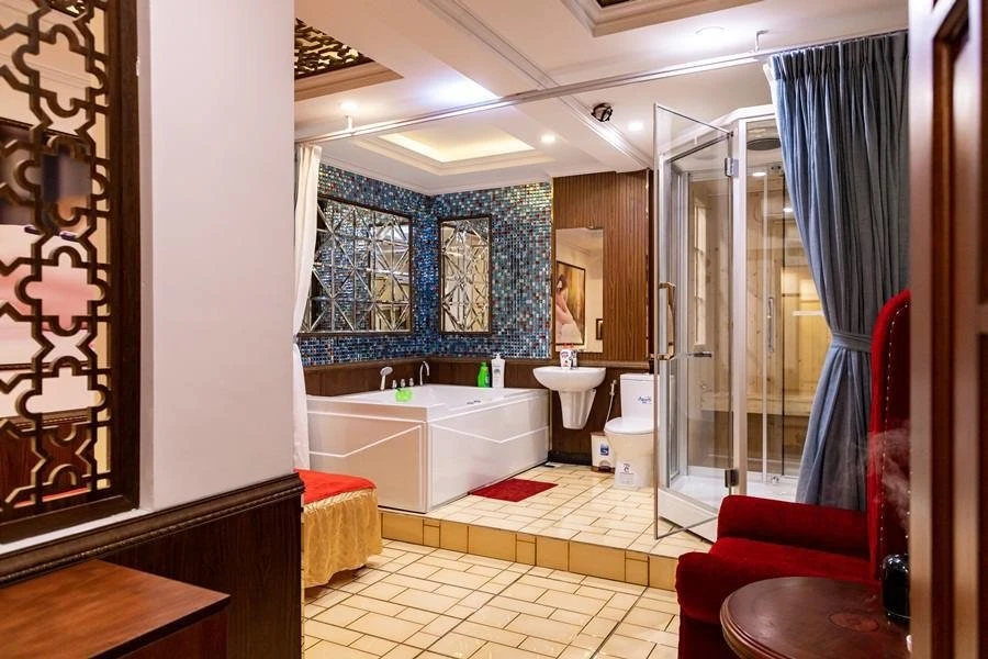Massge F You – Vietnamese masseuse in Ho Chi Minh City — 7 / 10