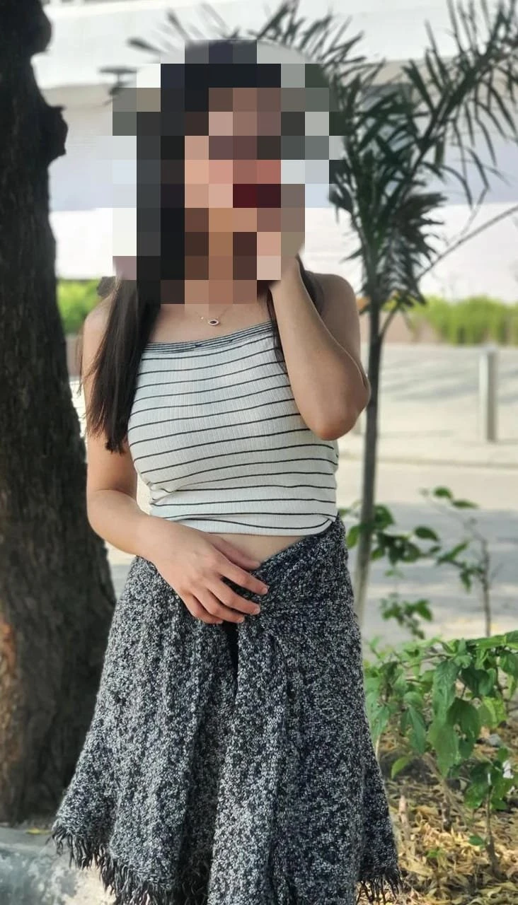 Preeti Cam Service Only – Indian escort in New Delhi — 2 / 3